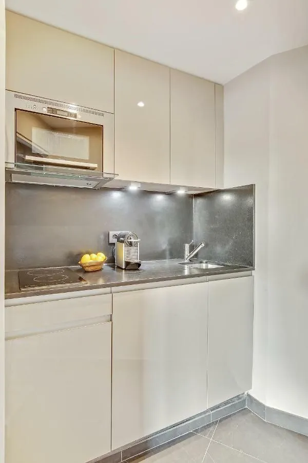 Apartament Luxury Louvre Paryż