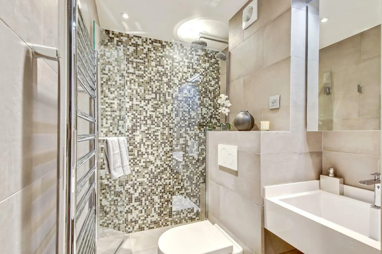 Luxury Louvre Apartament